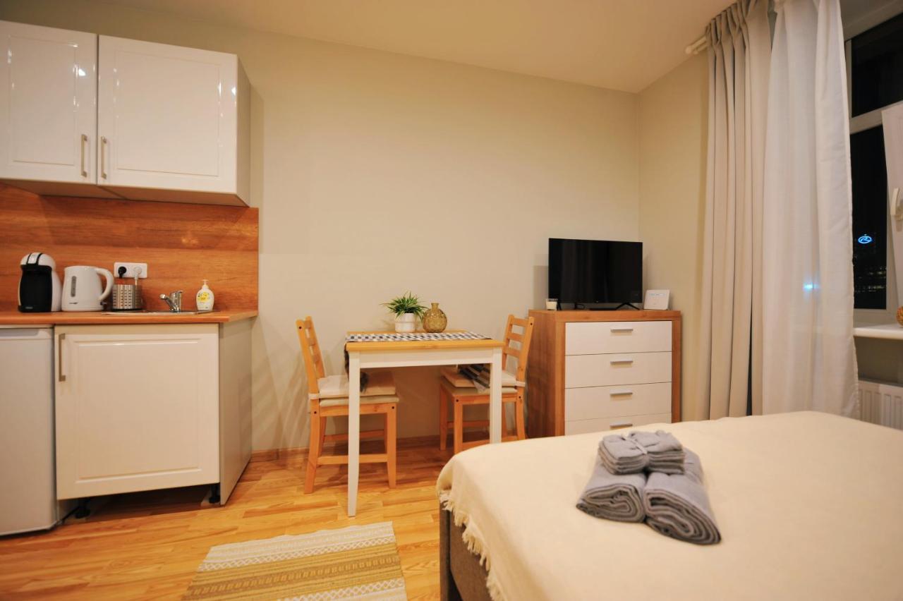 Central Comfort At Hanzas Residence, Stay Near Cafes, Bars, Museums & Esplanade Rīga Cameră foto