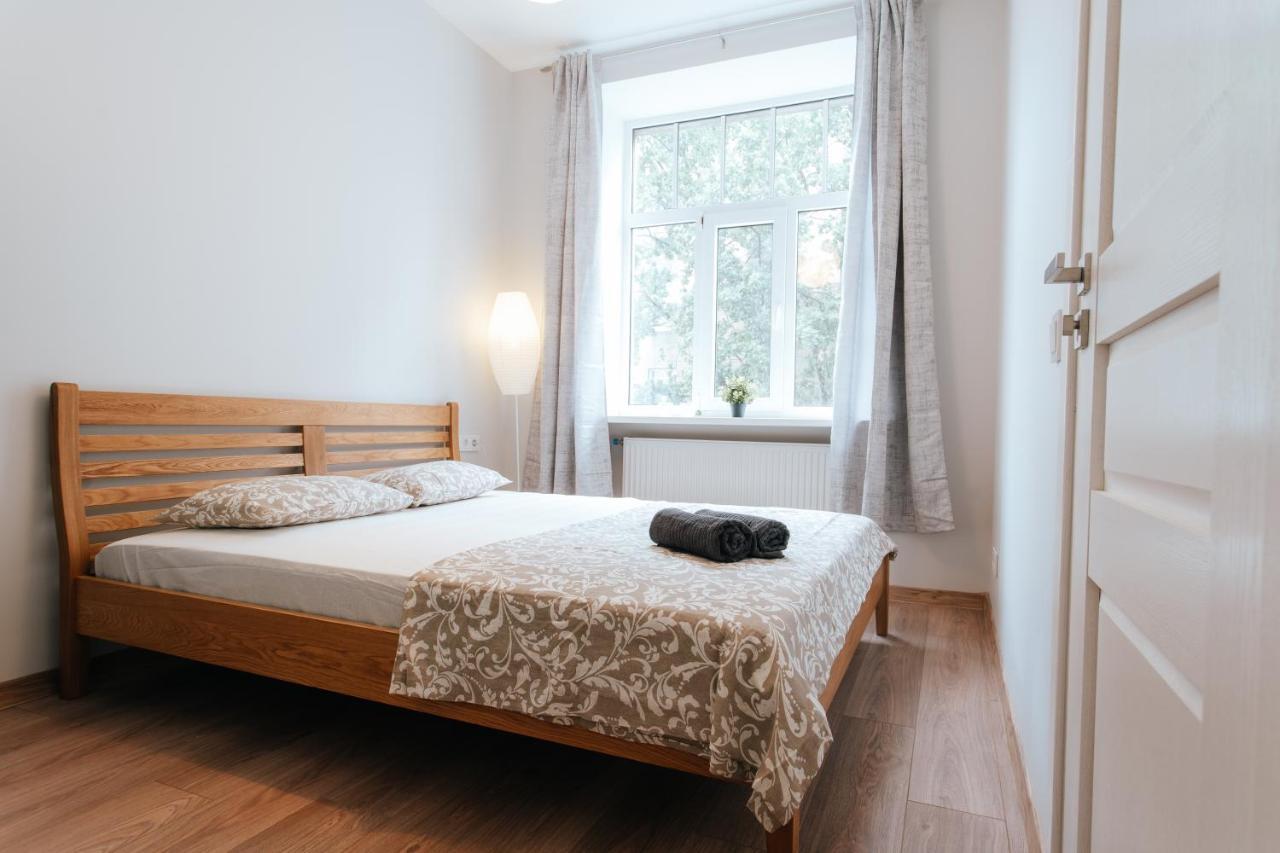 Central Comfort At Hanzas Residence, Stay Near Cafes, Bars, Museums & Esplanade Rīga Exterior foto